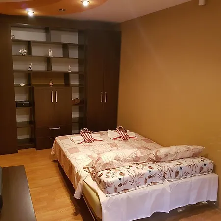 Marina House * קונסטנצה