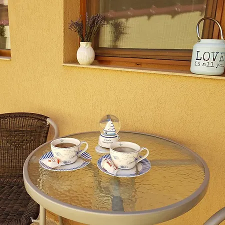 Marina House بيت ضيافة